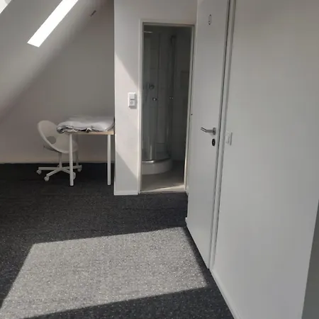 Berlindreams - R144 - *